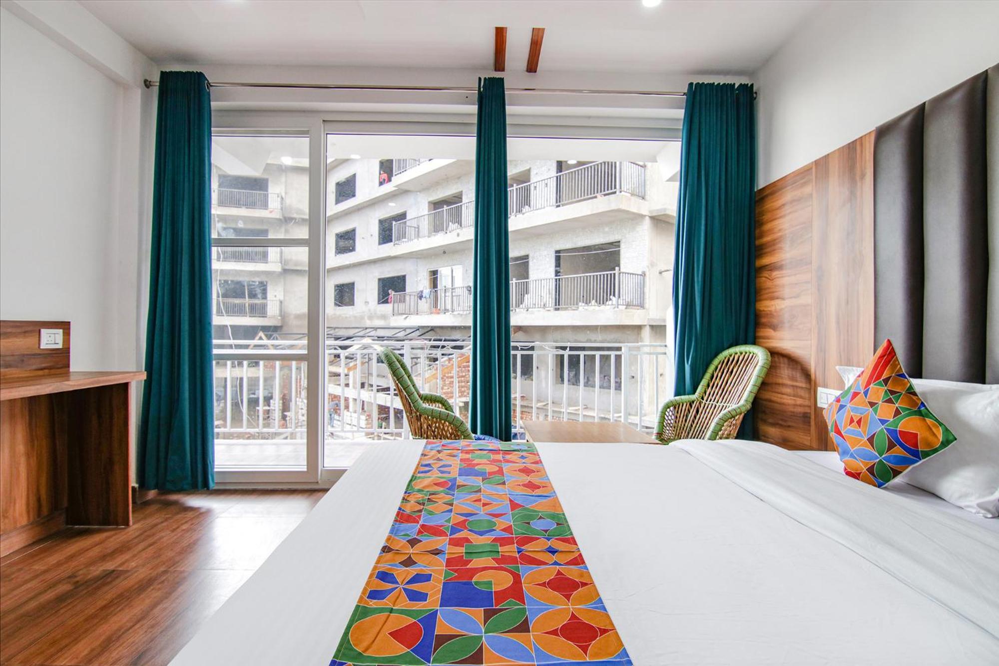 Fabhotel Ayana Inn Дармсала Экстерьер фото